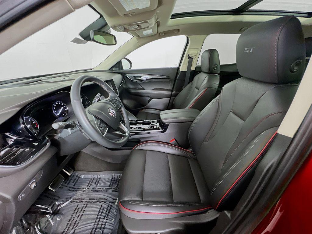 used 2023 Buick Envision car, priced at $32,000