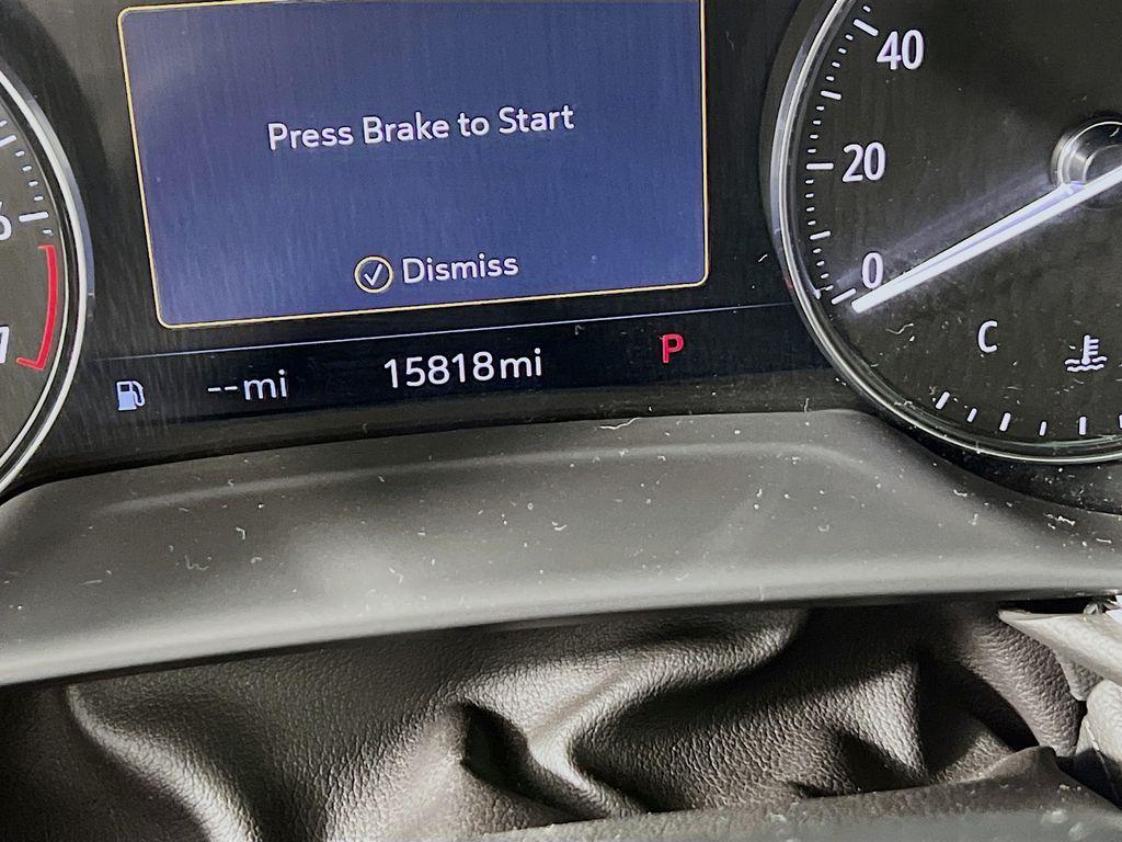 used 2023 Buick Envision car, priced at $32,000