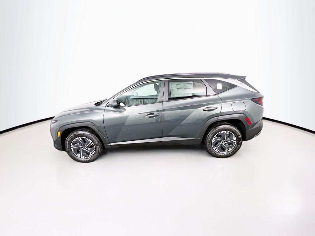 used 2025 Hyundai TUCSON Hybrid car
