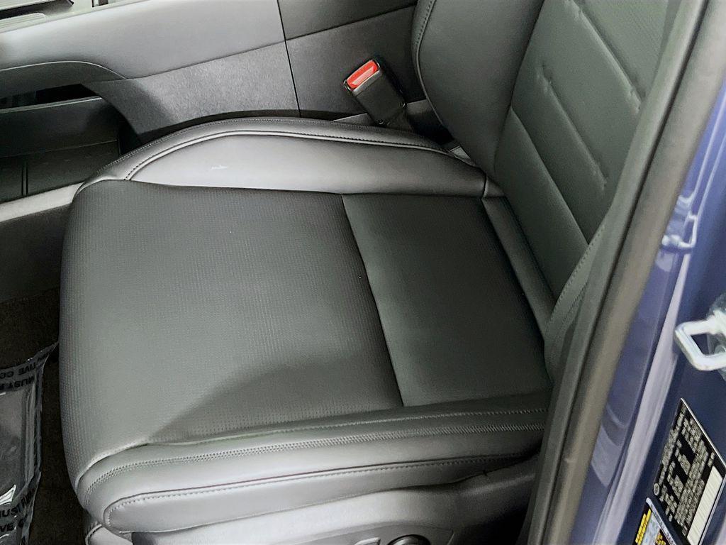 new 2026 Hyundai SANTA FE HEV car, priced at $47,167