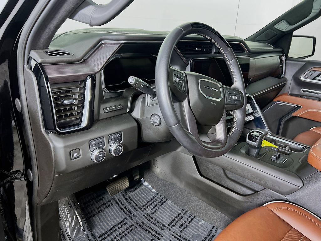 used 2025 GMC Sierra 1500 car, priced at $72,000