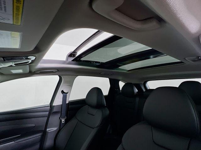 new 2025 Hyundai TUCSON Hybrid car, priced at $34,798