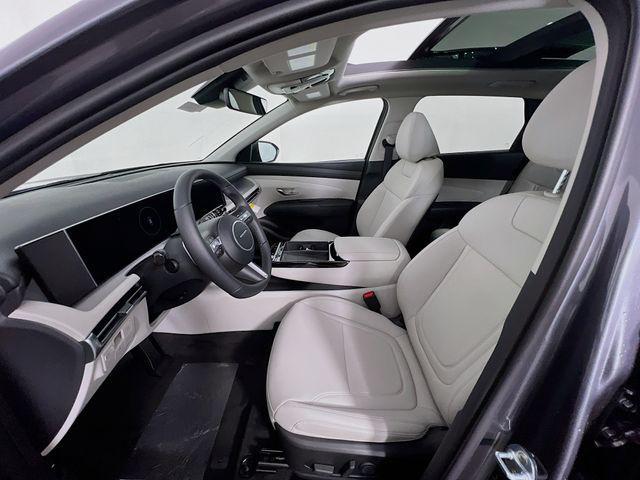 new 2025 Hyundai TUCSON Hybrid car, priced at $34,563