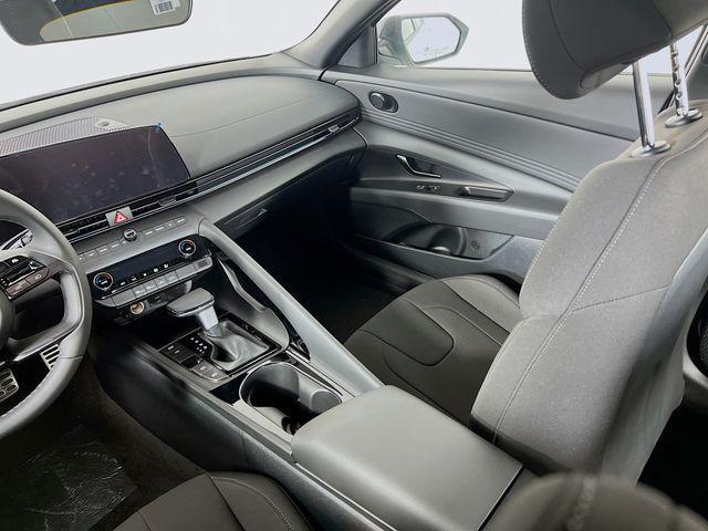 new 2025 Hyundai ELANTRA HEV car, priced at $26,000