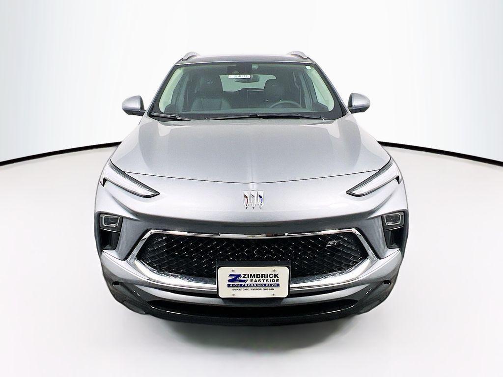 used 2025 Buick Encore GX car, priced at $26,000