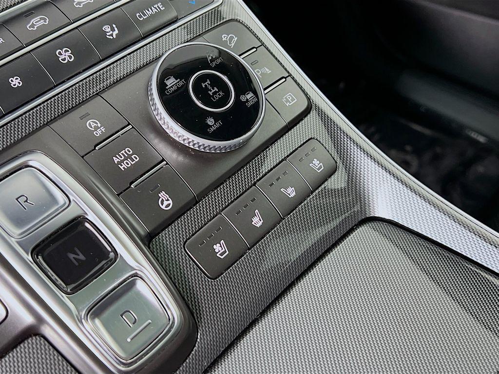 used 2022 Hyundai Santa Fe car, priced at $22,990