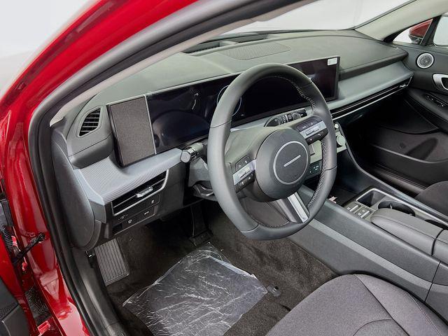 new 2025 Hyundai Sonata car, priced at $29,750
