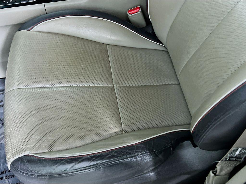 used 2016 Kia Sedona car, priced at $10,203