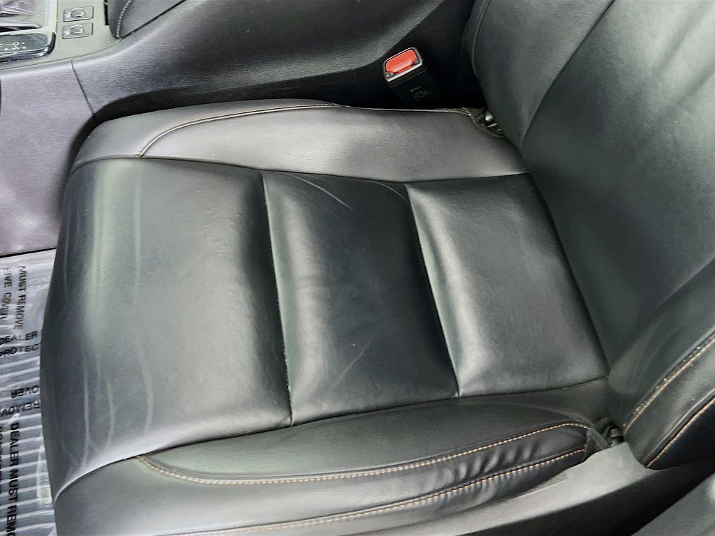 used 2019 Toyota Highlander car, priced at $24,999