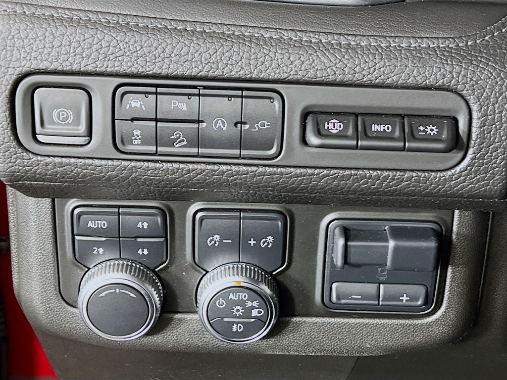 used 2021 GMC Yukon XL car, priced at $58,000