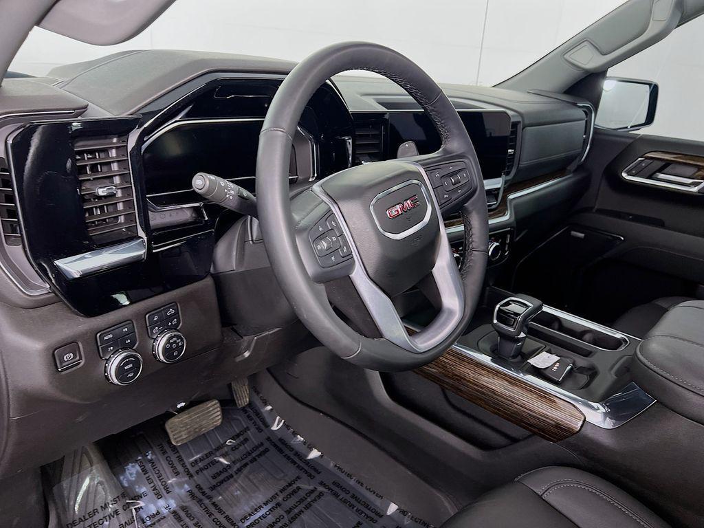 used 2024 GMC Sierra 1500 car, priced at $53,000