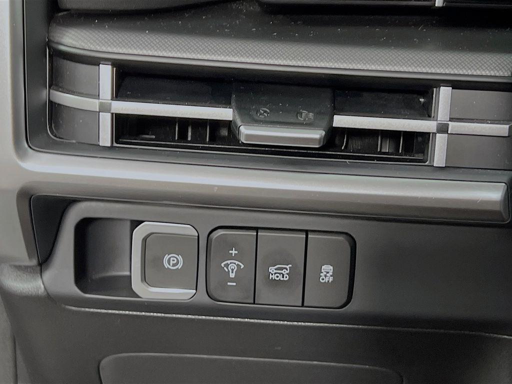 used 2026 Hyundai Santa Fe car, priced at $34,500