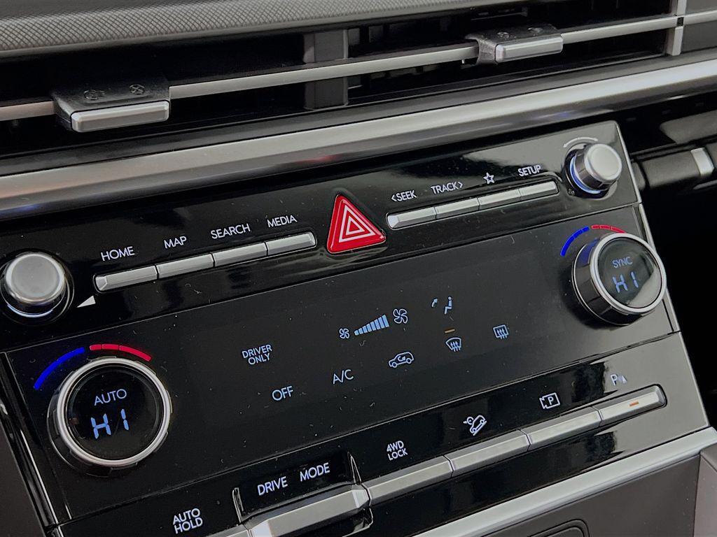 used 2026 Hyundai Santa Fe car, priced at $34,500