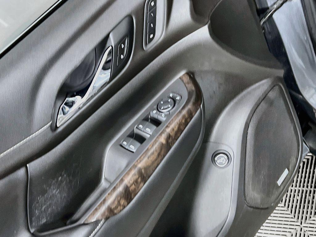 used 2021 GMC Acadia car, priced at $25,500