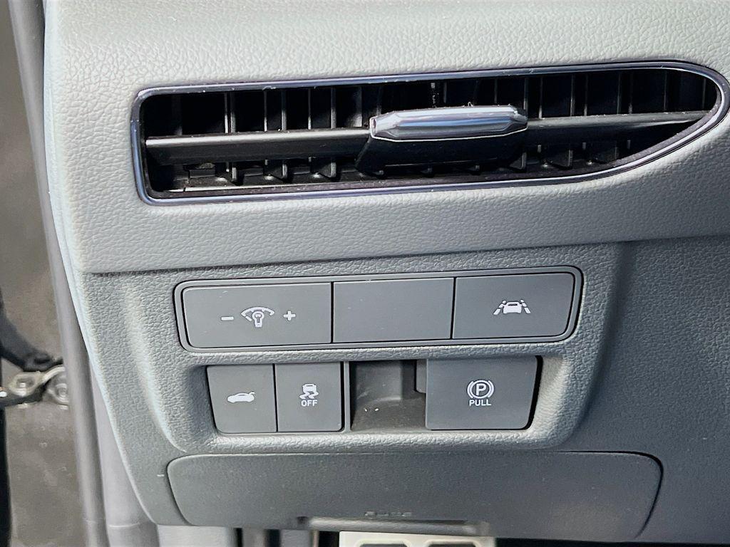 used 2023 Hyundai Sonata car, priced at $22,117