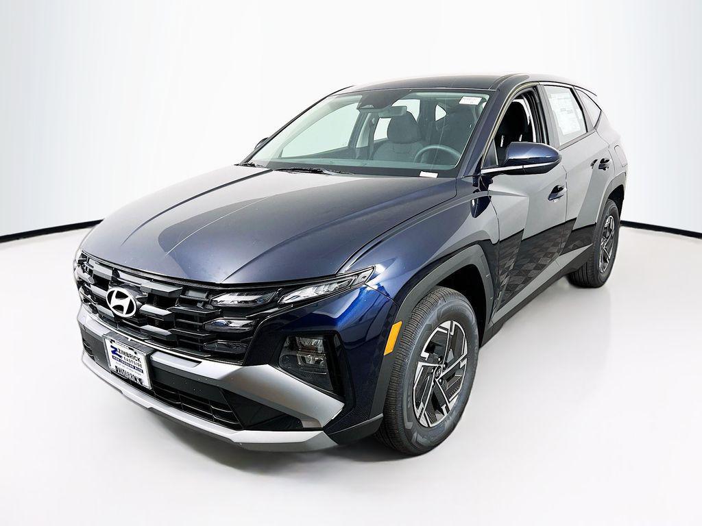 new 2026 Hyundai TUCSON Hybrid car, priced at $32,048