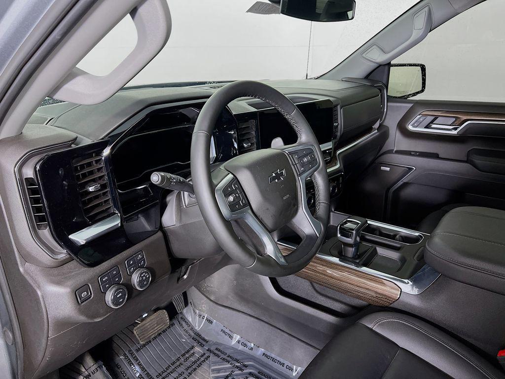 used 2025 Chevrolet Silverado 1500 car, priced at $54,000