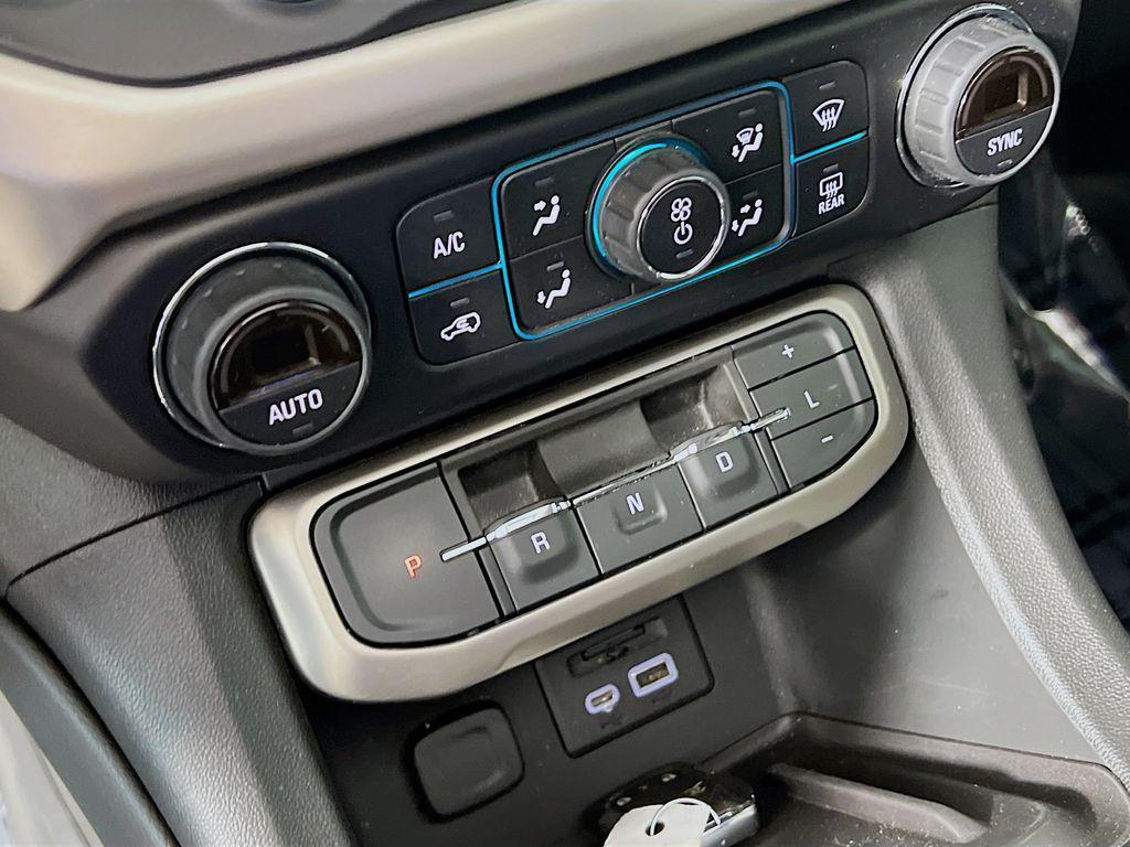 used 2021 GMC Acadia car, priced at $38,500