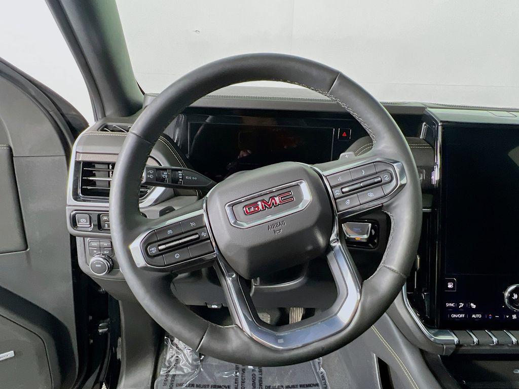 used 2025 GMC Yukon XL car, priced at $71,500