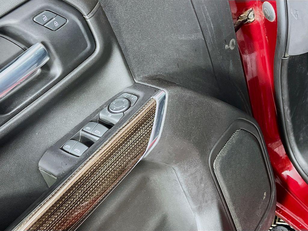 used 2020 Chevrolet Silverado 1500 car, priced at $32,000