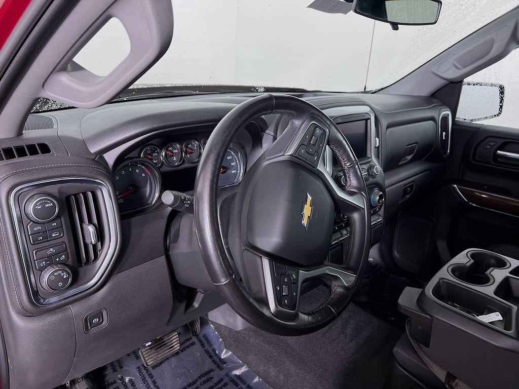 used 2020 Chevrolet Silverado 1500 car, priced at $32,000