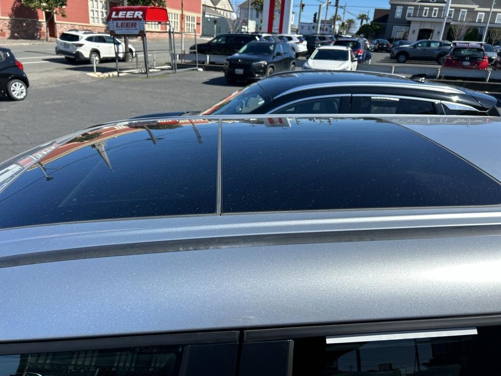 used 2024 Mitsubishi Outlander PHEV car, priced at $28,995