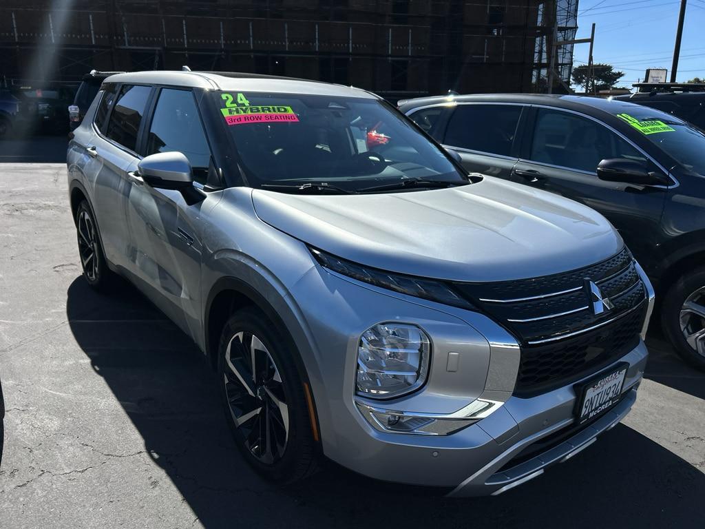 used 2024 Mitsubishi Outlander PHEV car, priced at $28,995