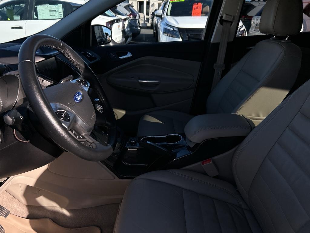 used 2015 Ford Escape car, priced at $13,995