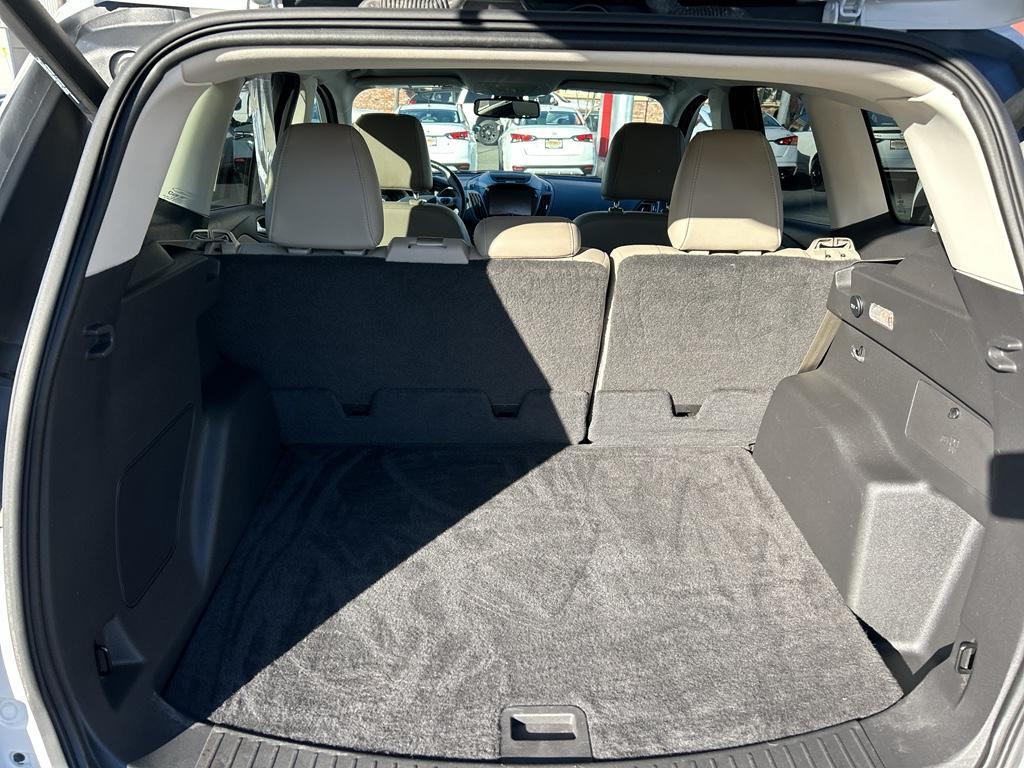 used 2015 Ford Escape car, priced at $13,995