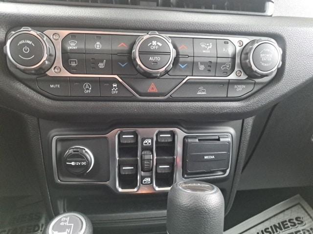 new 2026 Jeep Gladiator car, priced at $48,990