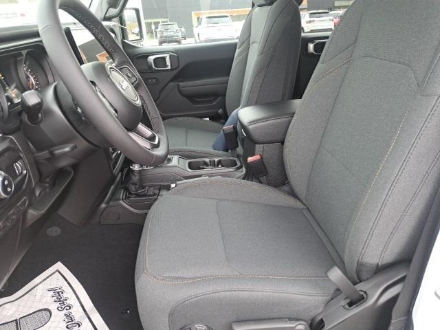 new 2026 Jeep Gladiator car, priced at $48,990