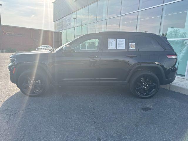 used 2023 Jeep Grand Cherokee car