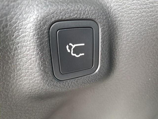 new 2026 Jeep Compass car, priced at $35,627