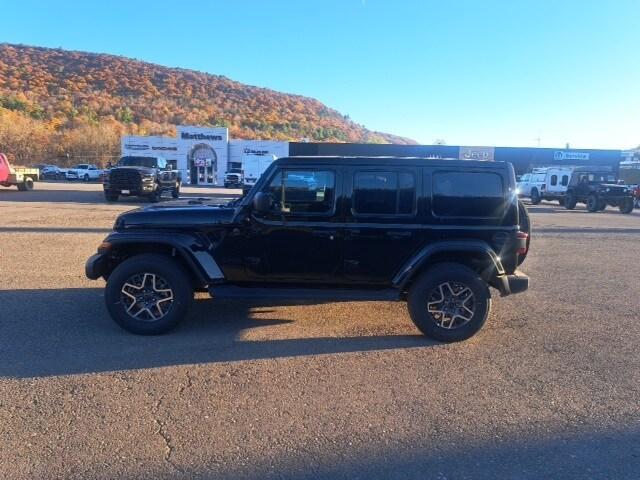 new 2025 Jeep Wrangler car, priced at $55,990