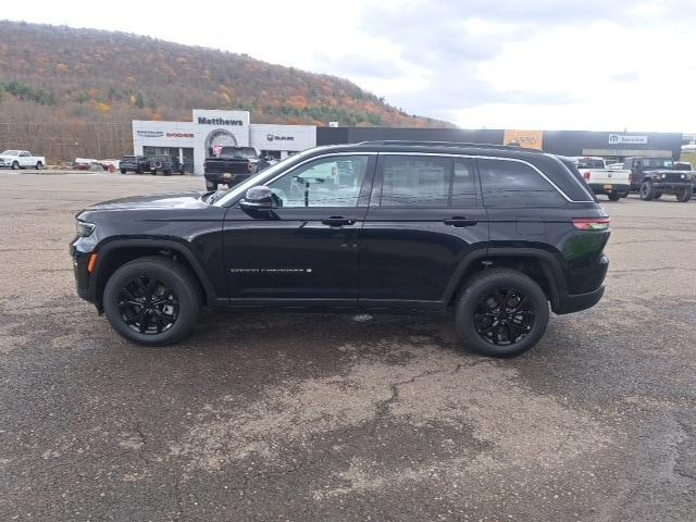 new 2025 Jeep Grand Cherokee car, priced at $48,792