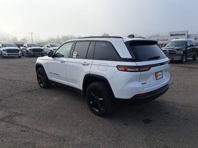 used 2023 Jeep Grand Cherokee car
