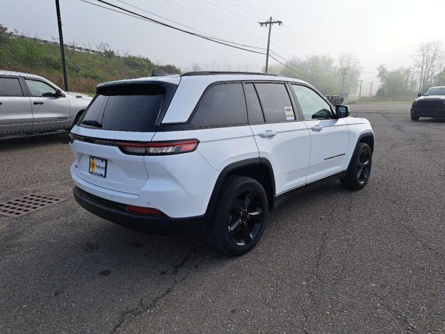 used 2023 Jeep Grand Cherokee car