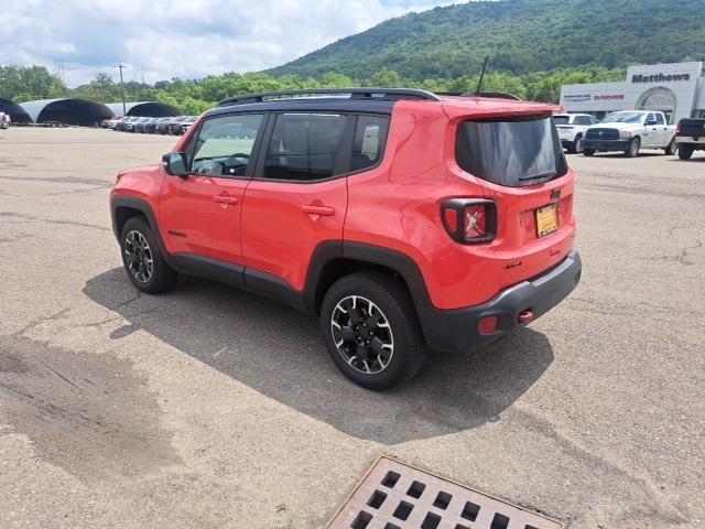 used 2023 Jeep Renegade car, priced at $21,924