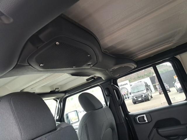 new 2026 Jeep Wrangler car, priced at $48,720