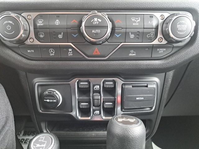 new 2026 Jeep Wrangler car, priced at $48,720