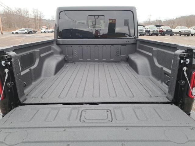 new 2026 Jeep Gladiator car, priced at $50,290