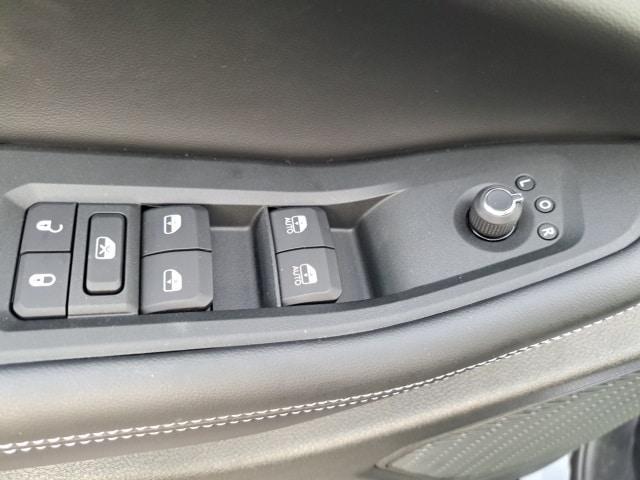 new 2025 Jeep Grand Cherokee car, priced at $45,840