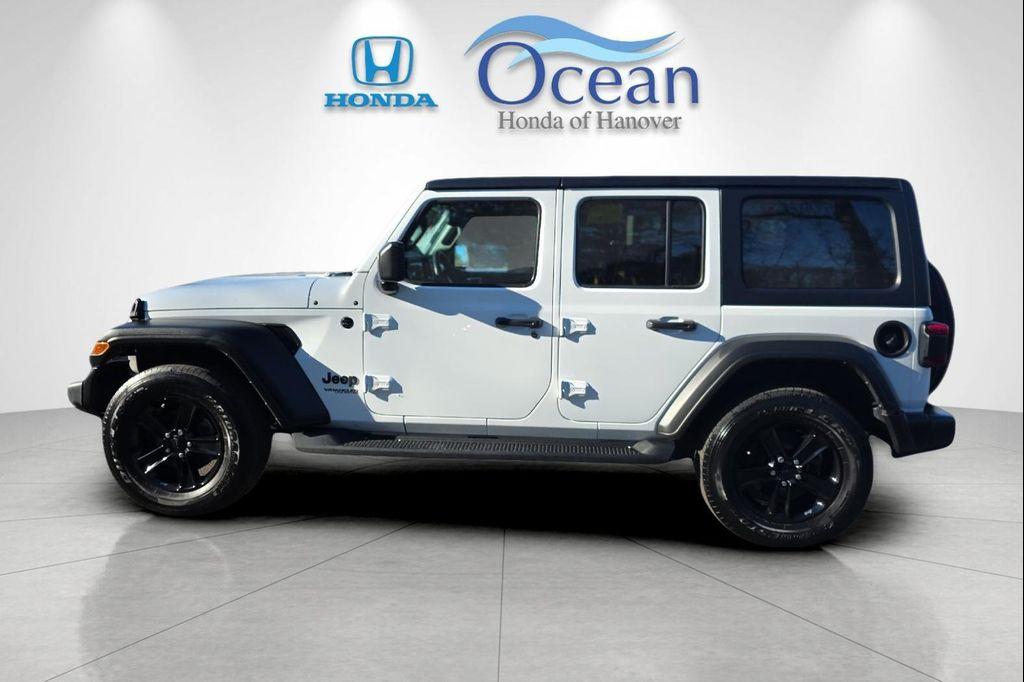 used 2022 Jeep Wrangler Unlimited car, priced at $32,485
