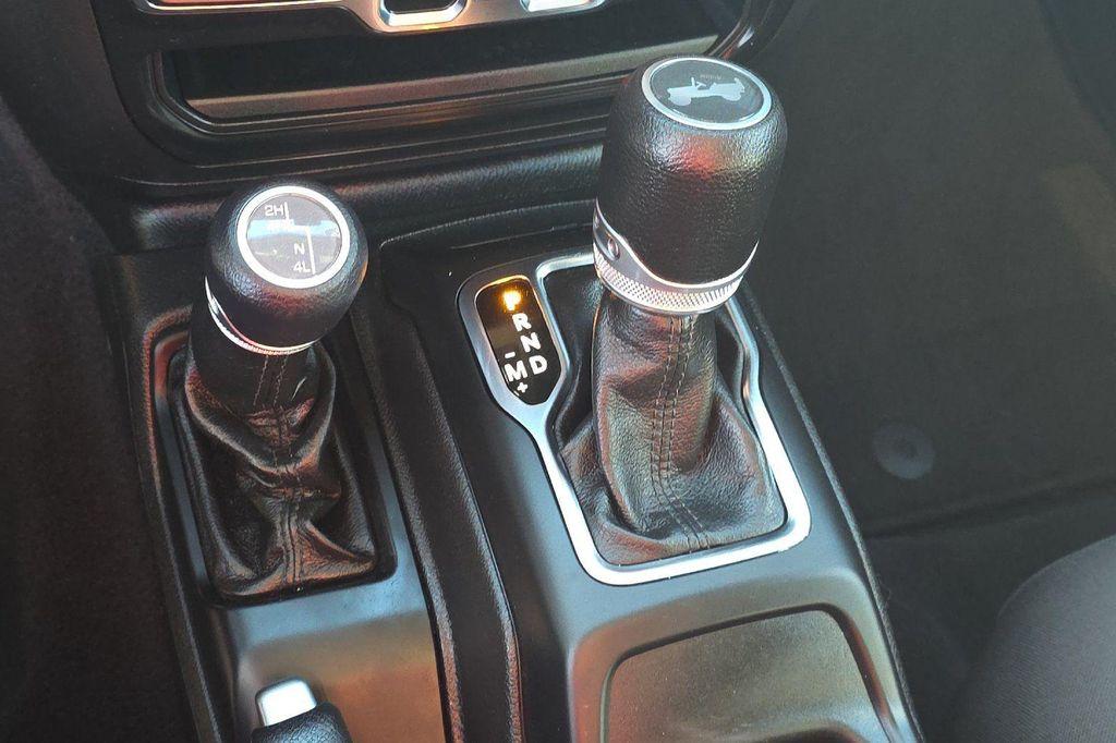 used 2022 Jeep Wrangler Unlimited car, priced at $32,485