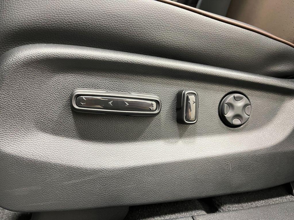 new 2026 Honda Odyssey car, priced at $54,240