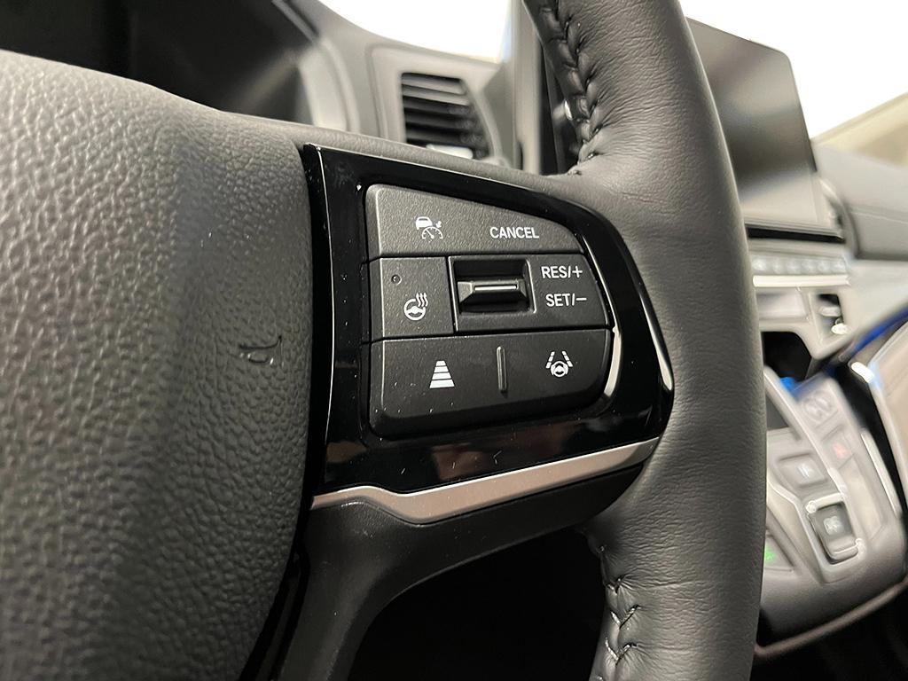 new 2026 Honda Odyssey car, priced at $54,240