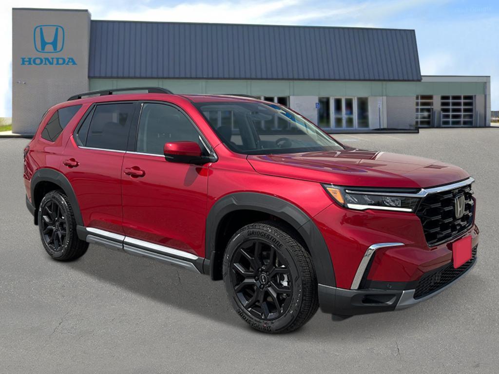 new 2025 Honda Pilot car, priced at $54,300