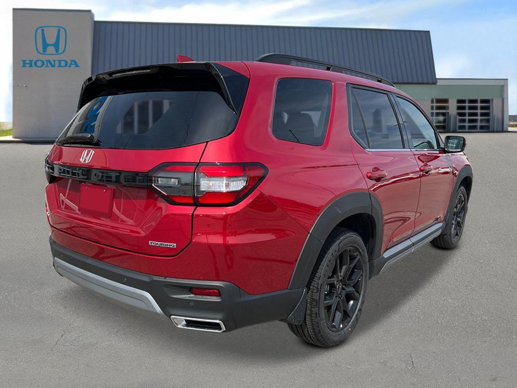 new 2025 Honda Pilot car, priced at $54,300