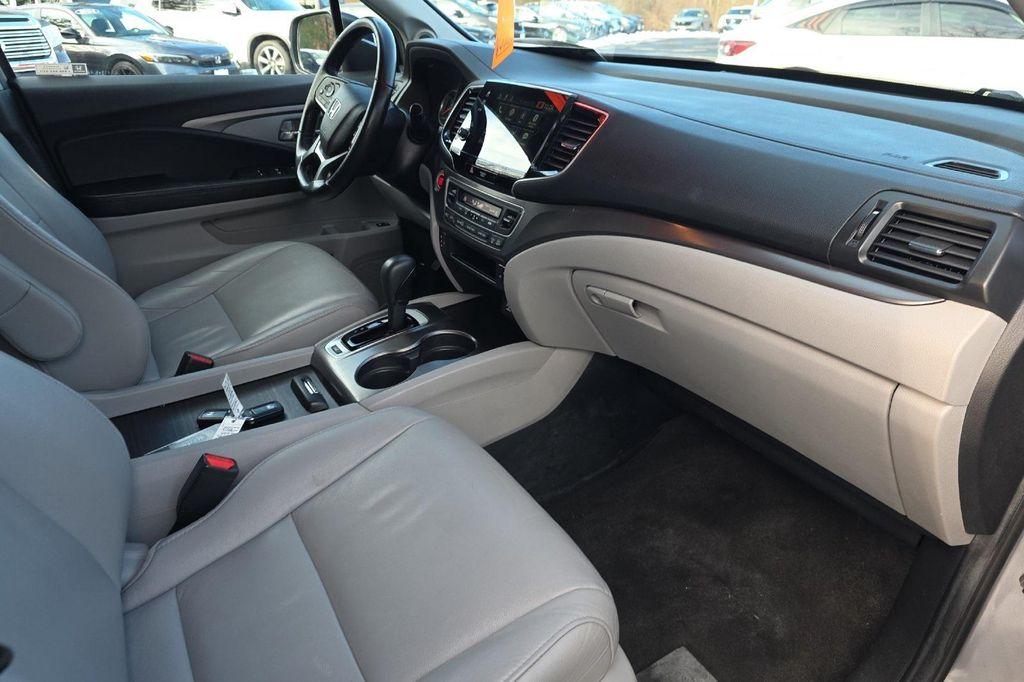 used 2020 Honda Pilot car, priced at $23,577