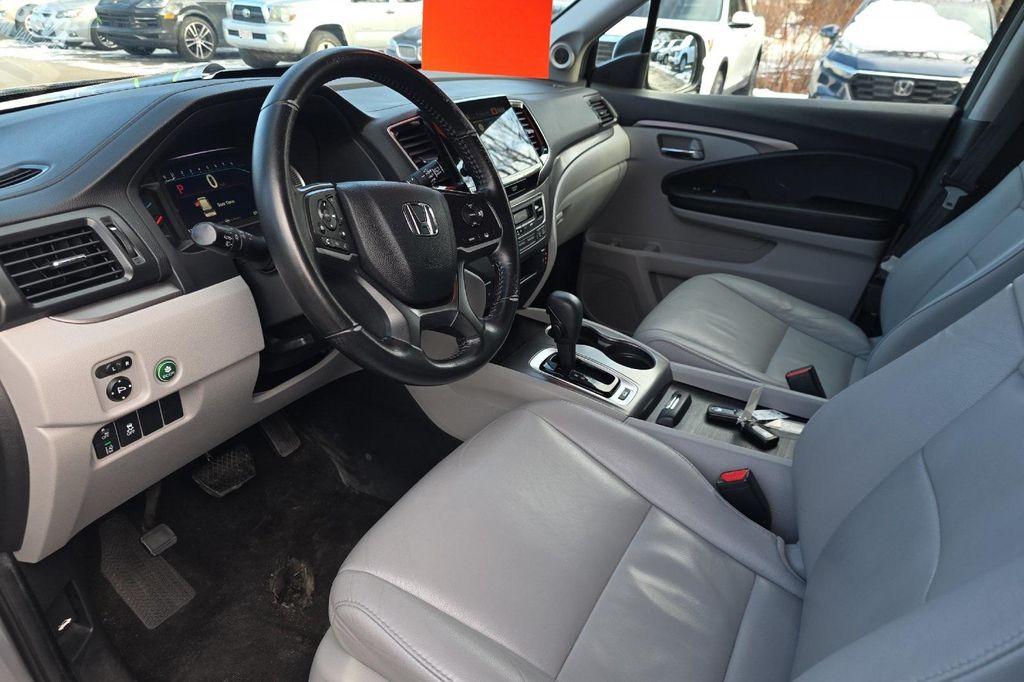 used 2020 Honda Pilot car, priced at $23,577